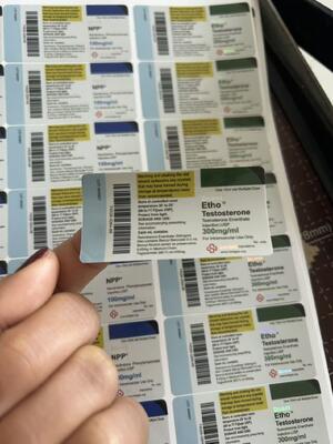 Tre Acetate 100 Mg 6x3 cm Geschikt voor 10 ml glazen injectieflacons