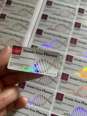 NP P 100 Afwerking Glanzend glanzend effect 10 Etiketten op de injectieflacon